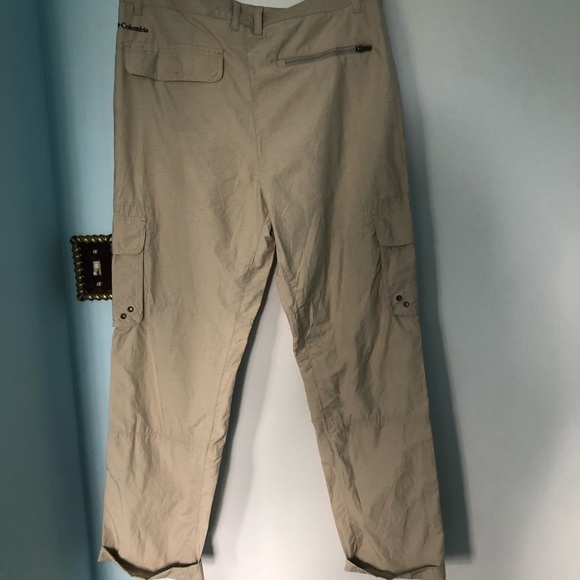Columbia Cargo Pants - Picture 2 of 4